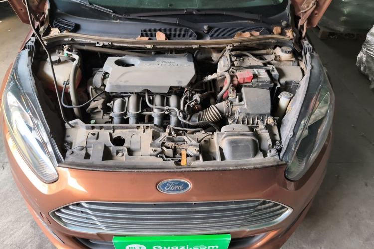 Used Ford Fiesta 2013 Sedan 1.5L Automatic Fashion Edition Engine Bay