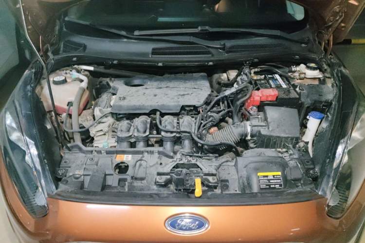 Used Ford Fiesta 2013 Hatchback 1.5L Automatic Fashion Edition Engine Bay