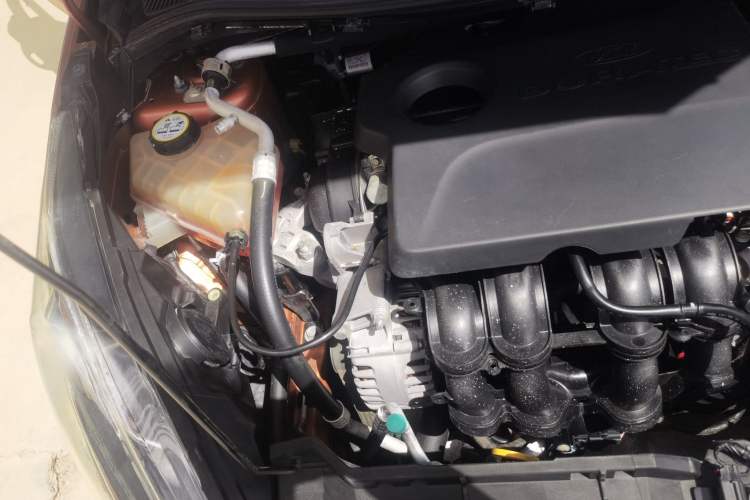 Used Ford Fiesta 2013 Sedan 1.5L Automatic Fashion Edition Engine Bay Right