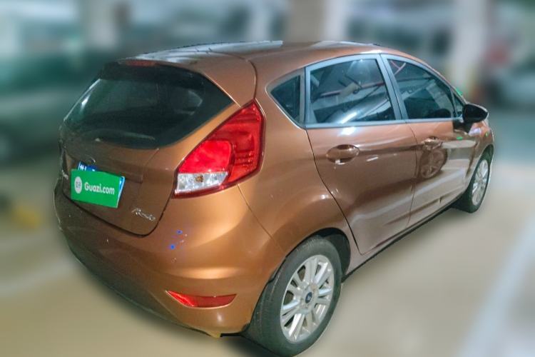 Used Ford Fiesta 2013 Hatchback 1.5L Automatic Fashion Edition Rear Right 45 Deg