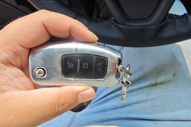 Used Ford Fiesta 2013 Hatchback 1.5L Automatic Fashion Edition Vehicle Key