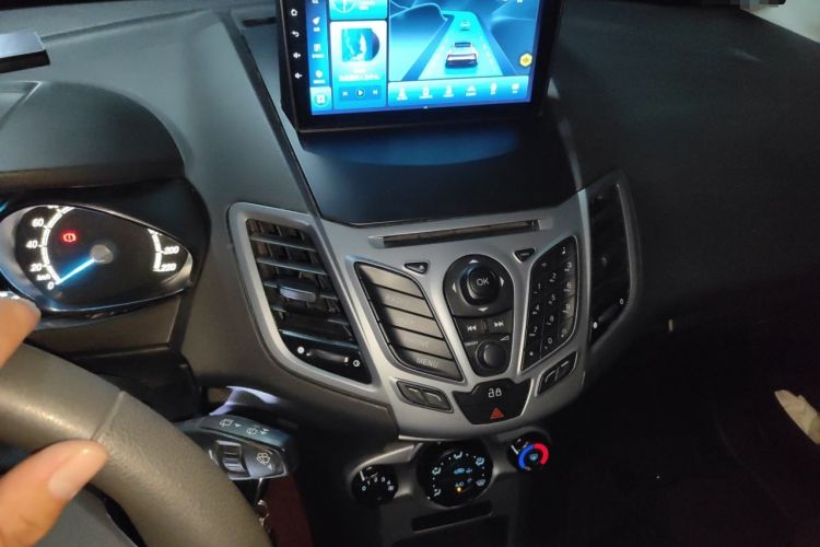 Used Ford Fiesta 2013 Hatchback 1.5L Automatic Fashion Edition Audio And AC Panel