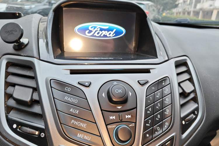 Used Ford Fiesta 2013 Hatchback 1.5L Automatic Fashion Edition Audio And AC Panel