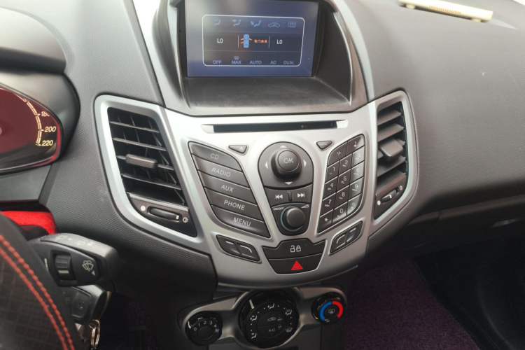 Used Ford Fiesta 2013 Hatchback 1.5L Automatic Fashion Edition Audio And AC Panel