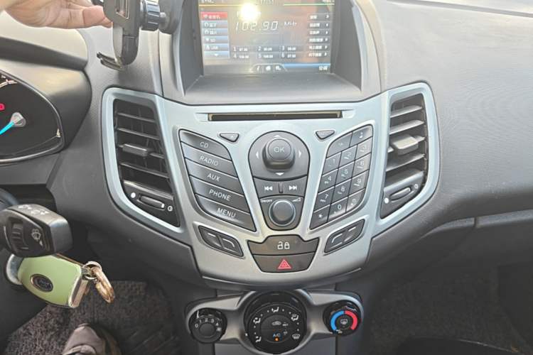 Used Ford Fiesta 2013 Hatchback 1.5L Automatic Fashion Edition Audio And AC Panel