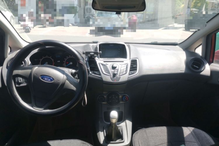 Used Ford Fiesta 2013 Hatchback 1.5L Manual Fashion Edition Center Console