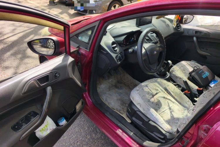 Used Ford Fiesta 2013 Hatchback 1.5L Manual Fashion Edition Driver Seat