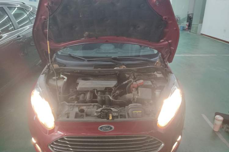 Used Ford Fiesta 2013 Hatchback 1.5L Automatic Fashion Edition Engine Bay