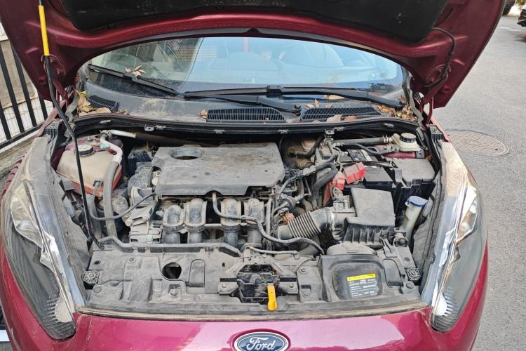 Used Ford Fiesta 2013 Hatchback 1.5L Automatic Fashion Edition Engine Bay
