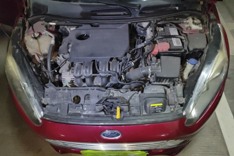 Used Ford Fiesta 2013 Hatchback 1.5L Automatic Fashion Edition Engine Bay