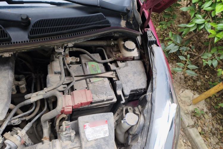 Used Ford Fiesta 2013 Hatchback 1.5L Automatic Fashion Edition Engine Bay Left
