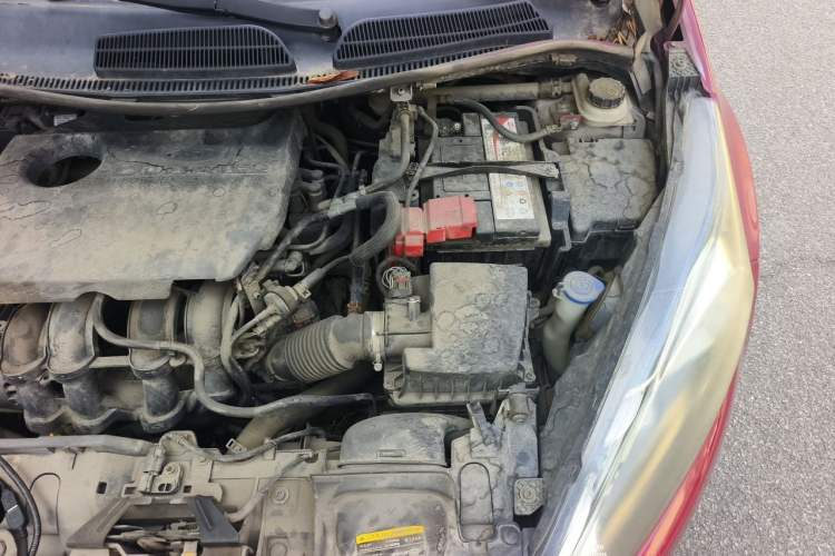 Used Ford Fiesta 2013 Hatchback 1.5L Automatic Fashion Edition Engine Bay Left