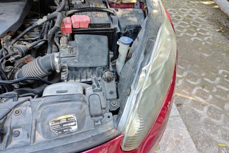 Used Ford Fiesta 2013 Hatchback 1.5L Automatic Fashion Edition Engine Bay Left