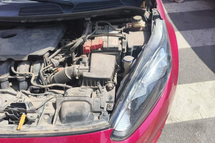 Used Ford Fiesta 2013 Hatchback 1.5L Automatic Fashion Edition Engine Bay Left