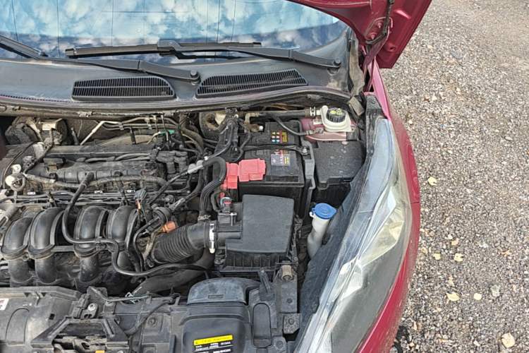 Used Ford Fiesta 2013 Hatchback 1.5L Automatic Fashion Edition Engine Bay Left