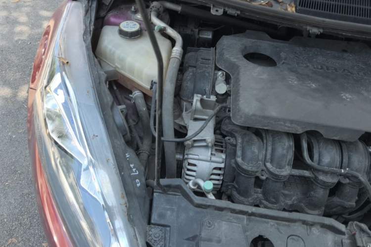 Used Ford Fiesta 2013 Sedan 1.5L Automatic Fashion Edition Engine Bay Right