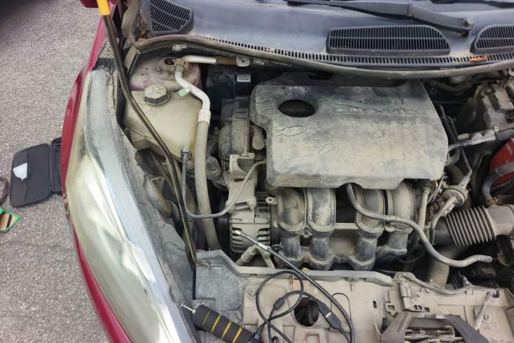 Used Ford Fiesta 2013 Hatchback 1.5L Automatic Fashion Edition Engine Bay Right