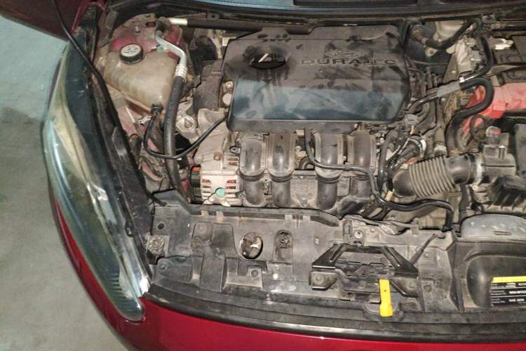 Used Ford Fiesta 2013 Hatchback 1.5L Automatic Fashion Edition Engine Bay Right