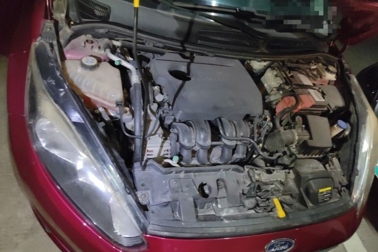 Used Ford Fiesta 2013 Hatchback 1.5L Automatic Fashion Edition Engine Bay Right