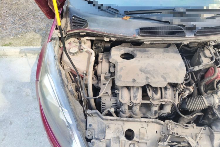 Used Ford Fiesta 2013 Hatchback 1.5L Automatic Fashion Edition Engine Bay Right