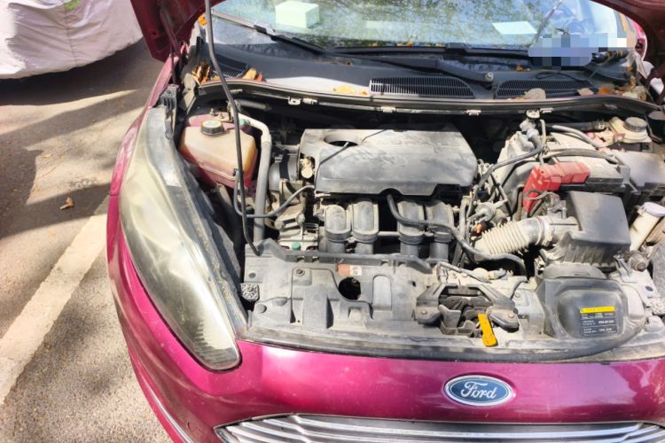 Used Ford Fiesta 2013 Hatchback 1.5L Manual Fashion Edition Engine Bay Right