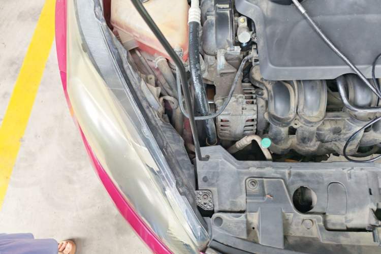Used Ford Fiesta 2013 Hatchback 1.5L Automatic Fashion Edition Engine Bay Right
