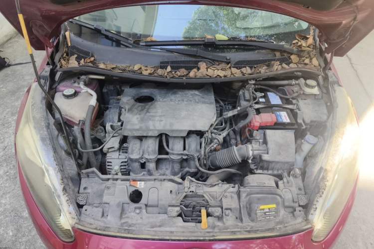 Used Ford Fiesta 2013 Sedan 1.5L Automatic Fashion Edition Engine Bay