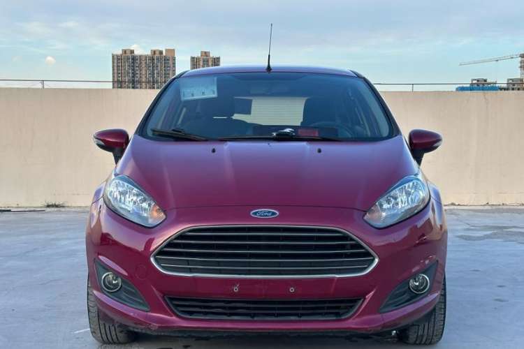 Used Ford Fiesta 2013 Hatchback 1.5L Automatic Fashion Edition Exterior 1