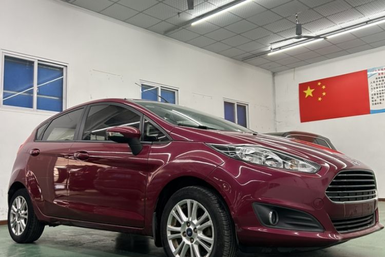 Used Ford Fiesta 2013 Hatchback 1.5L Automatic Fashion Edition Exterior 2