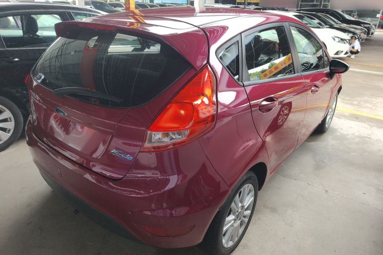 Used Ford Fiesta 2013 Hatchback 1.5L Automatic Fashion Edition Exterior 3