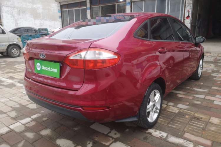 Used Ford Fiesta 2013 Sedan 1.5L Manual Fashion Edition Exterior 5