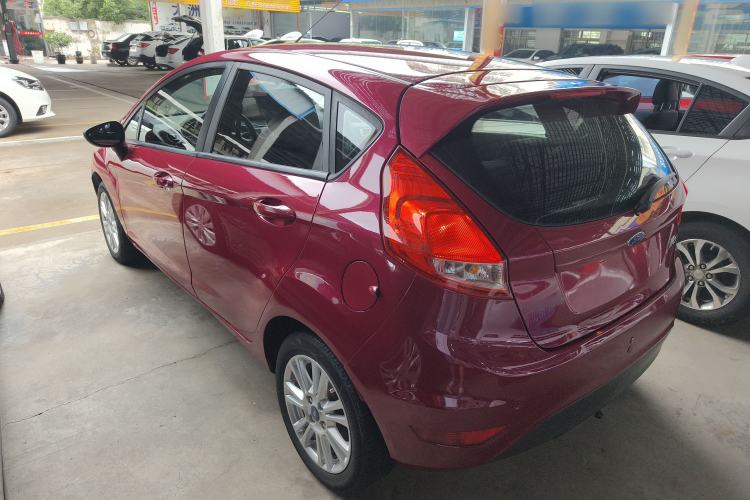 Used Ford Fiesta 2013 Hatchback 1.5L Automatic Fashion Edition Exterior 5