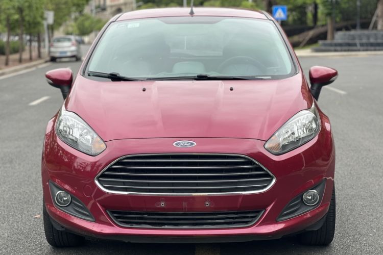 Used Ford Fiesta 2013 Hatchback 1.5L Automatic Fashion Edition Exterior 6