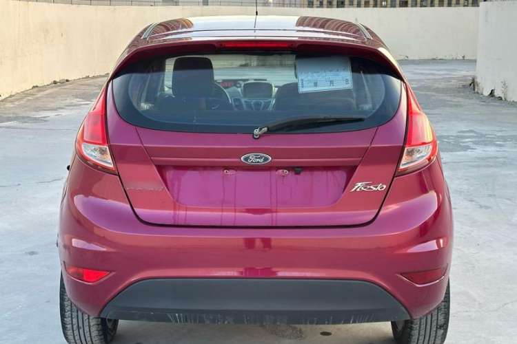 Used Ford Fiesta 2013 Hatchback 1.5L Automatic Fashion Edition Exterior 6