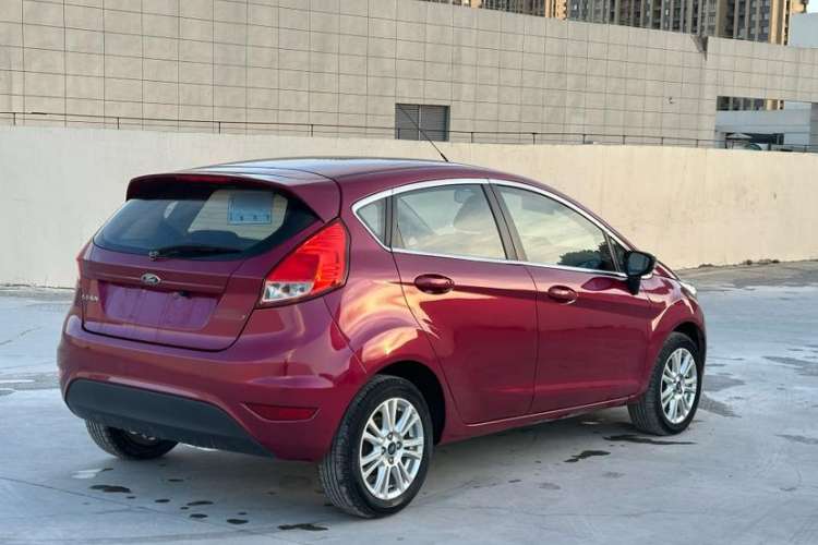 Used Ford Fiesta 2013 Hatchback 1.5L Automatic Fashion Edition Exterior 7