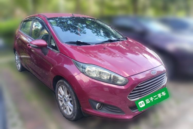 Used Ford Fiesta 2013 Hatchback 1.5L Automatic Fashion Edition Front Right 45 Deg