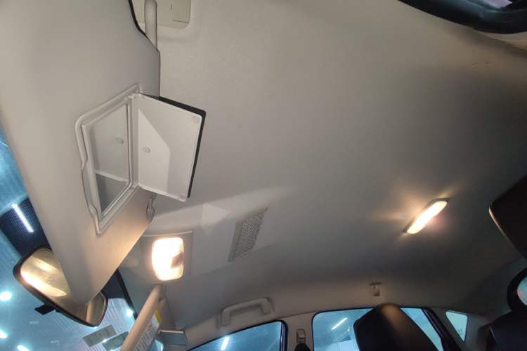 Used Ford Fiesta 2013 Hatchback 1.5L Automatic Fashion Edition Headliner