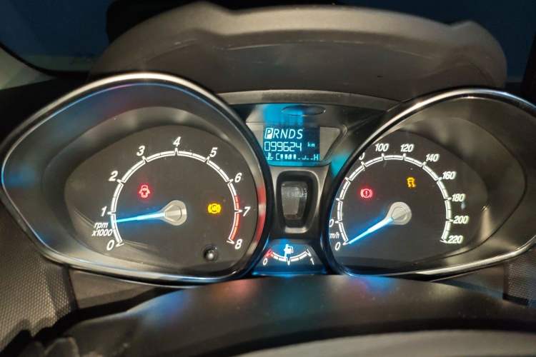 Used Ford Fiesta 2013 Hatchback 1.5L Automatic Fashion Edition Instrument Cluster