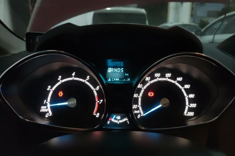 Used Ford Fiesta 2013 Hatchback 1.5L Automatic Fashion Edition Instrument Cluster