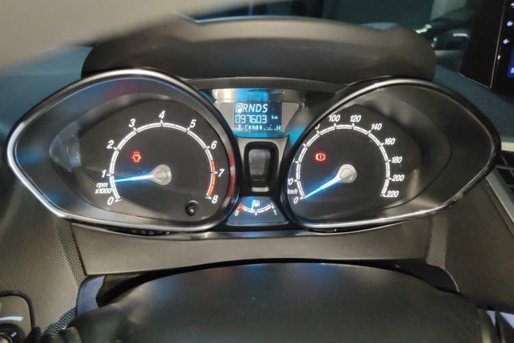 Used Ford Fiesta 2013 Hatchback 1.5L Automatic Fashion Edition Instrument Cluster