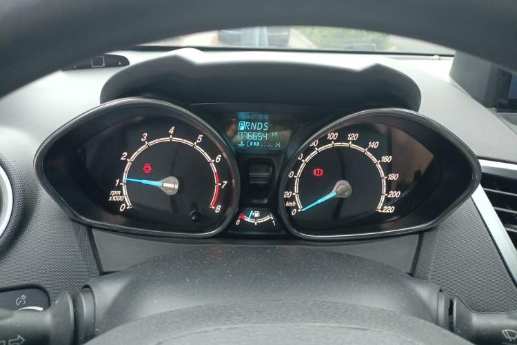 Used Ford Fiesta 2013 Hatchback 1.5L Automatic Fashion Edition Instrument Cluster