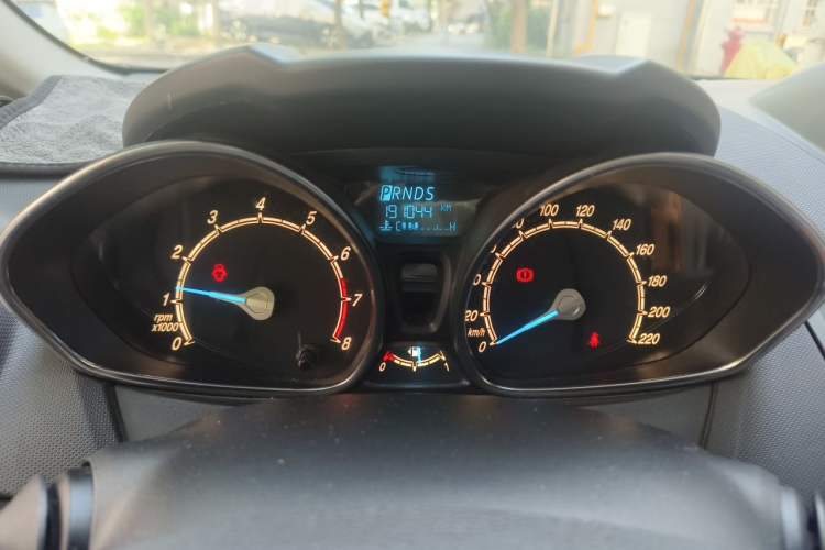 Used Ford Fiesta 2013 Sedan 1.5L Automatic Fashion Edition Instrument Cluster