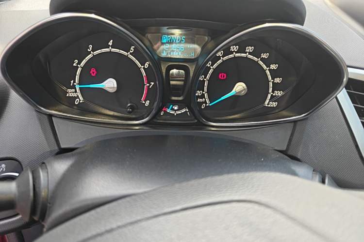 Used Ford Fiesta 2013 Hatchback 1.5L Automatic Fashion Edition Instrument Cluster