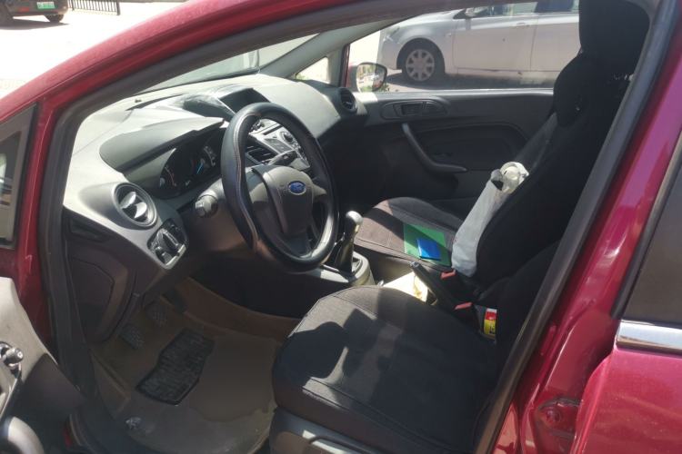 Used Ford Fiesta 2013 Hatchback 1.5L Manual Fashion Edition Left Front Seat