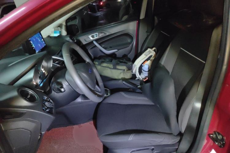 Used Ford Fiesta 2013 Hatchback 1.5L Automatic Fashion Edition Left Front Seat