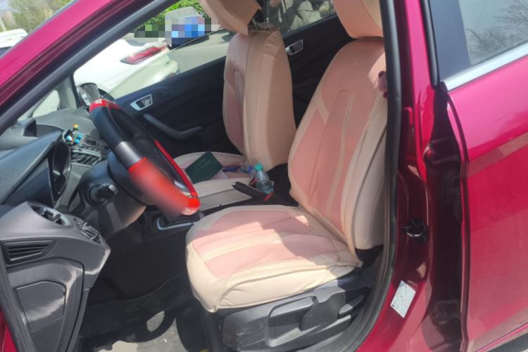 Used Ford Fiesta 2013 Hatchback 1.5L Automatic Fashion Edition Left Front Seat
