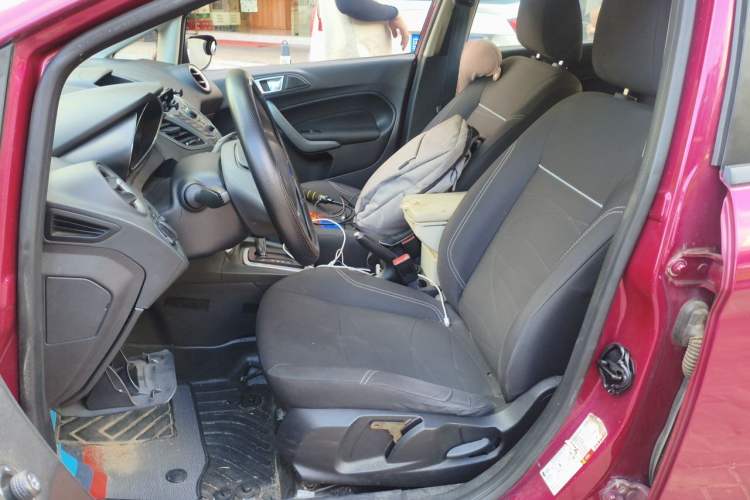 Used Ford Fiesta 2013 Hatchback 1.5L Automatic Fashion Edition Left Front Seat