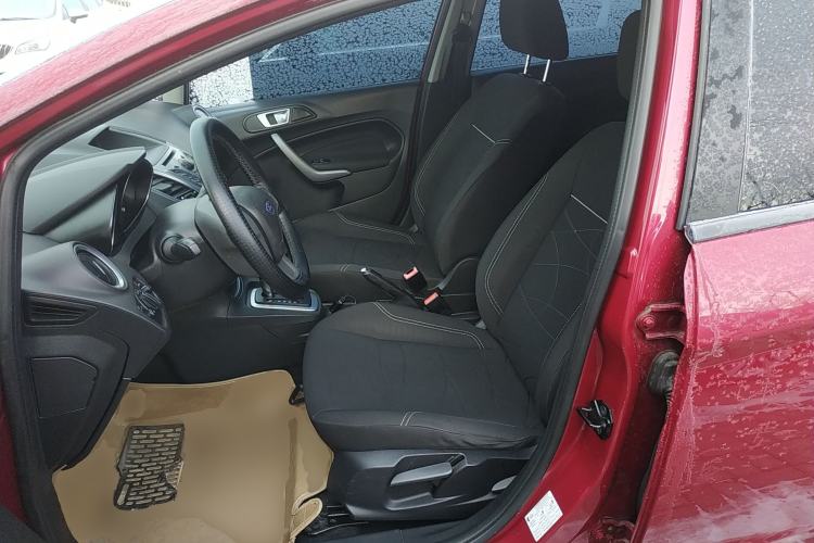 Used Ford Fiesta 2013 Hatchback 1.5L Automatic Fashion Edition Left Front Seat