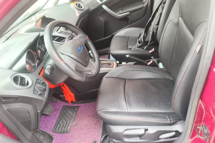 Used Ford Fiesta 2013 Hatchback 1.5L Automatic Fashion Edition Left Front Seat