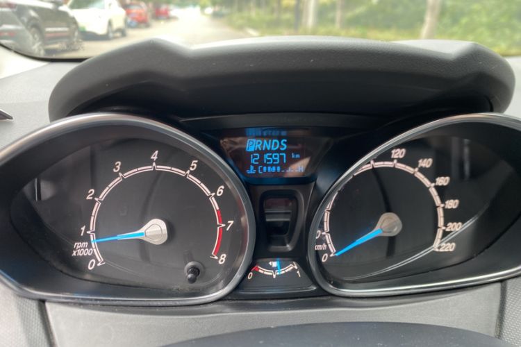 Used Ford Fiesta 2013 Hatchback 1.5L Automatic Fashion Edition Odometer Close Up